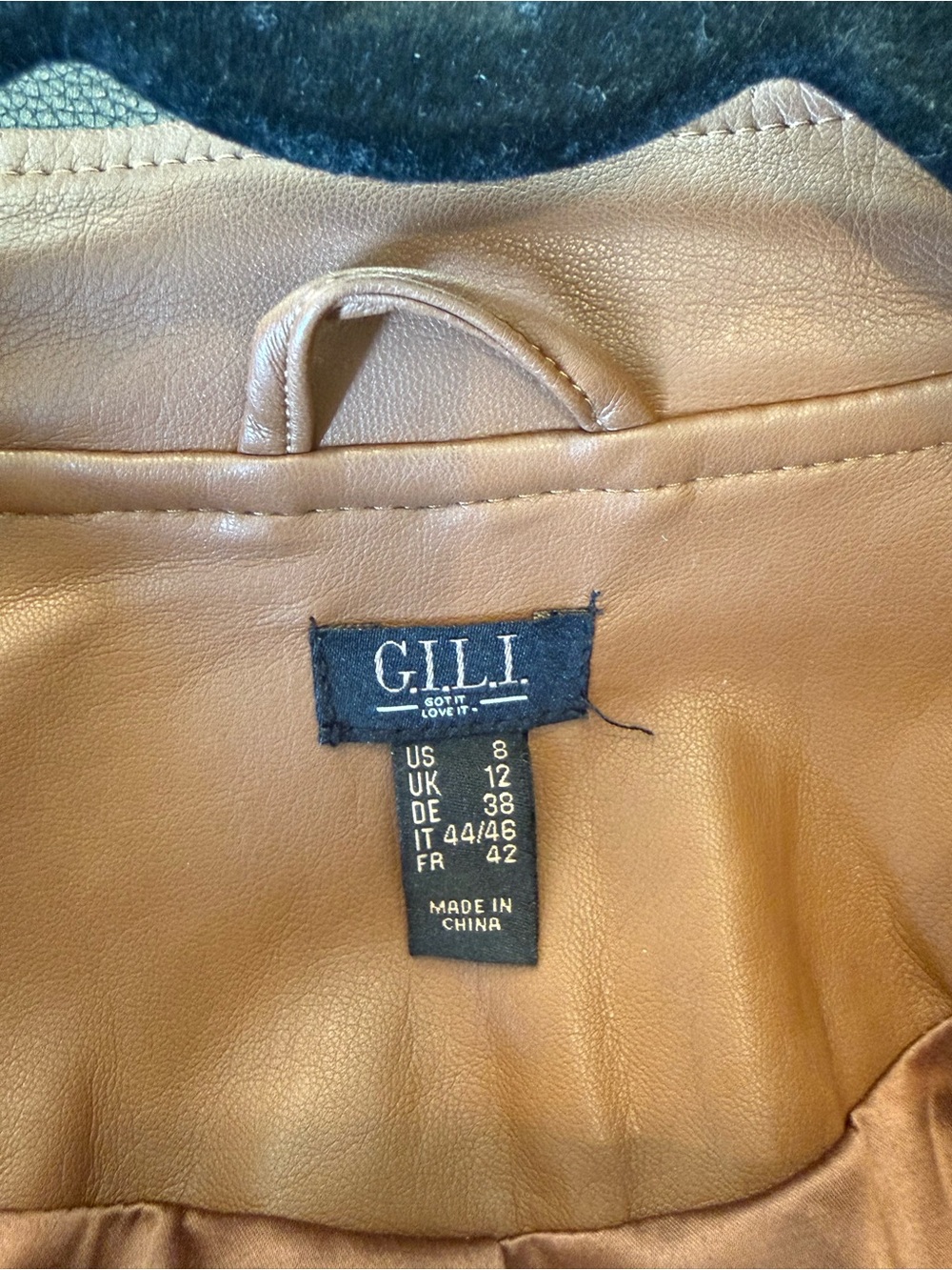 GILI Women's Brown soft faux Leather Zip-Front Jacket - Picture 5 of 5